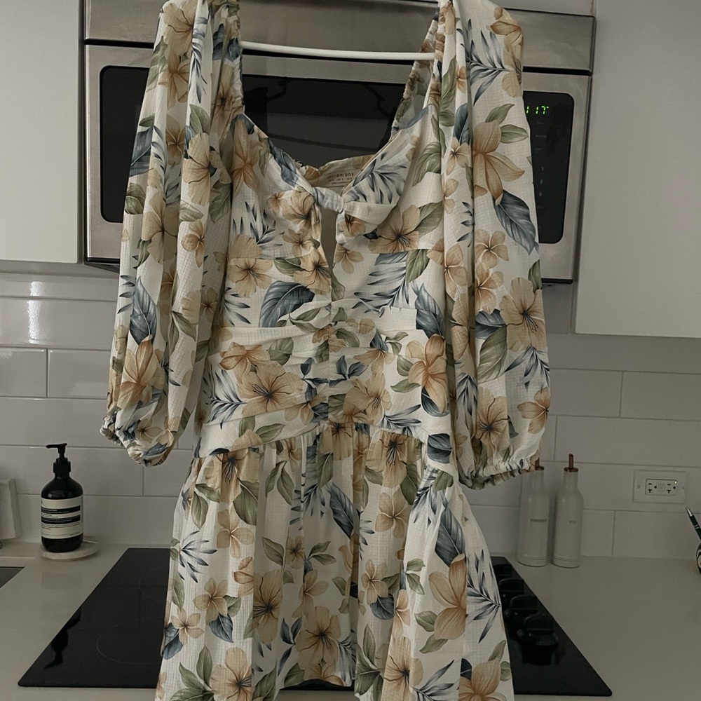 A 100% cotton dress from Bec and Bridge. Size 8.